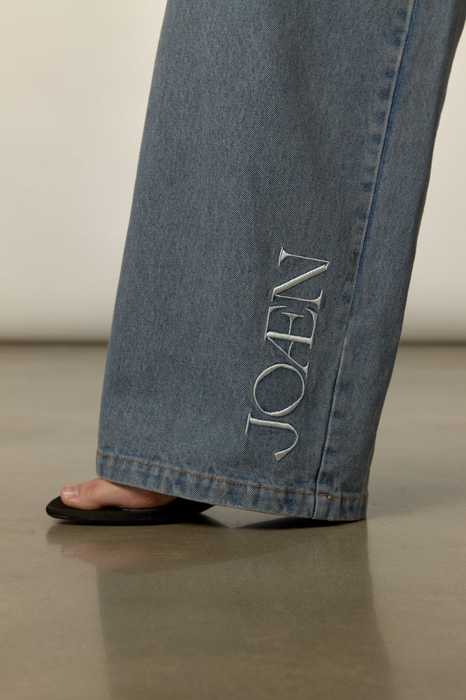
                  
                    Ayden Jeans | Blue Wash
                  
                
